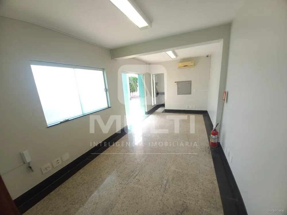 Casa, 1 quarto, 545 m² - Foto 12