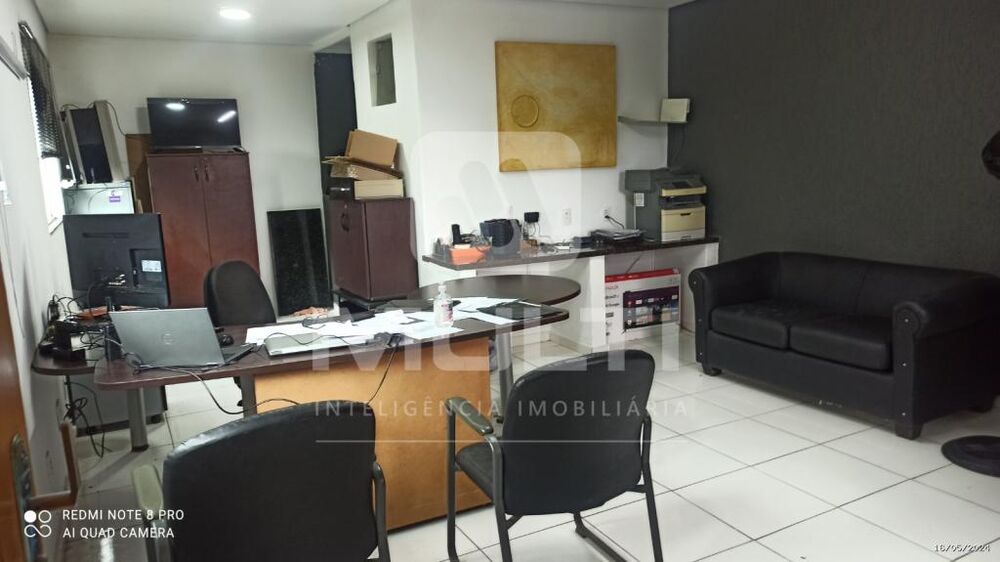 Casa, 4 quartos, 306 m² - Foto 2