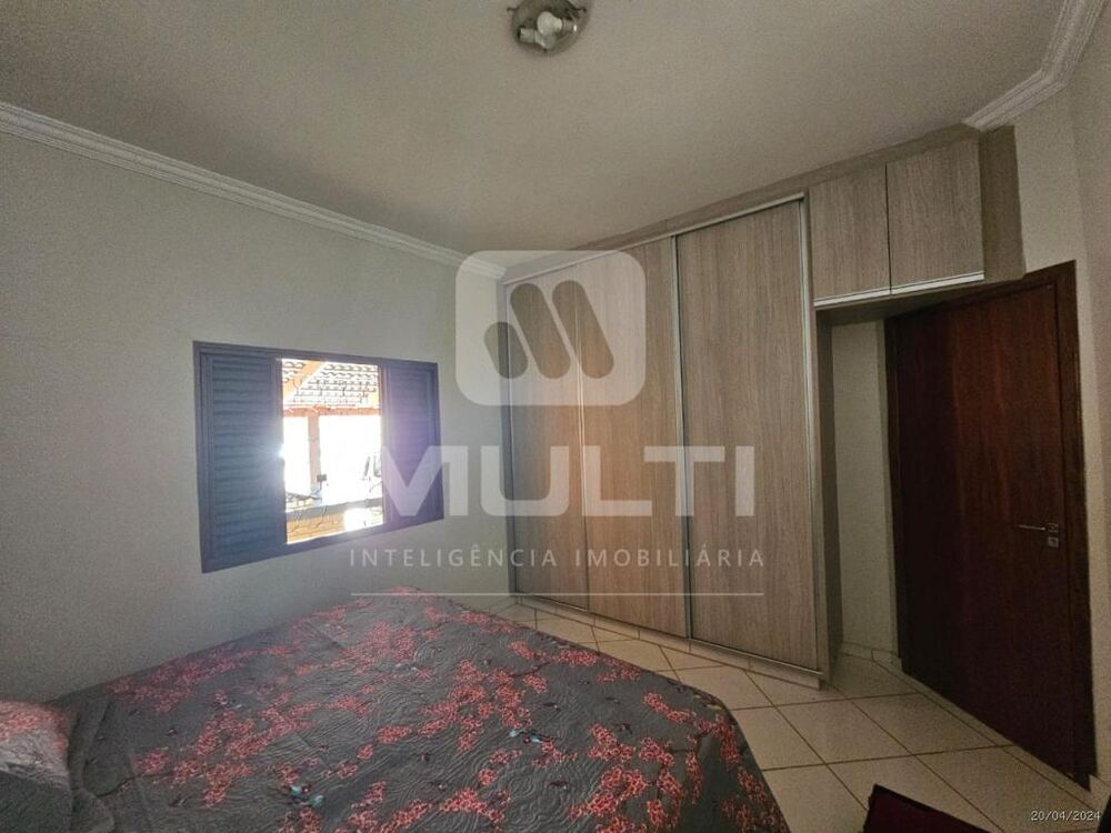 Casa, 4 quartos, 182 m² - Foto 5