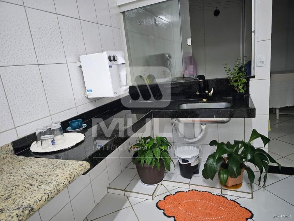 Casa, 4 quartos, 182 m² - Foto 3