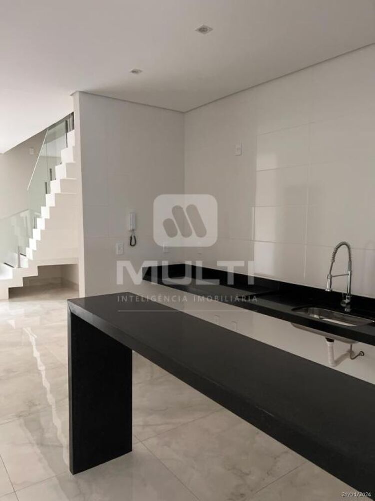 Casa, 3 quartos, 124 m² - Foto 11