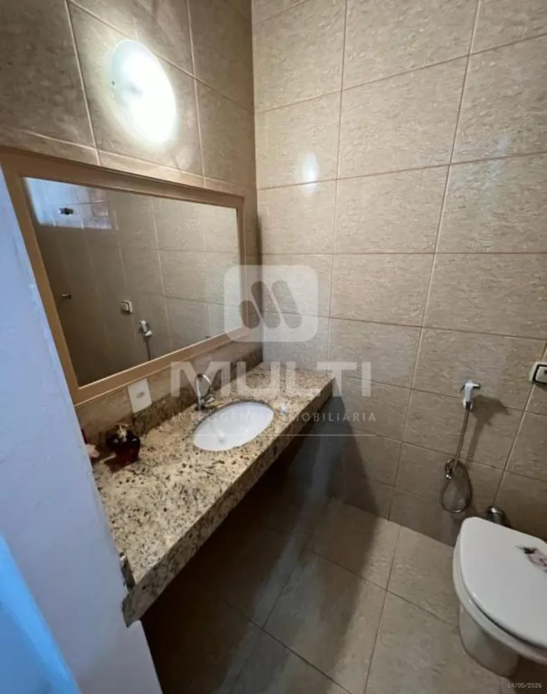 Casa, 3 quartos, 220 m² - Foto 1