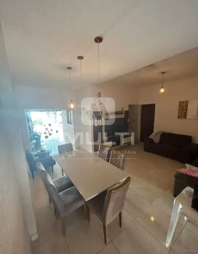 Casa, 3 quartos, 220 m² - Foto 3