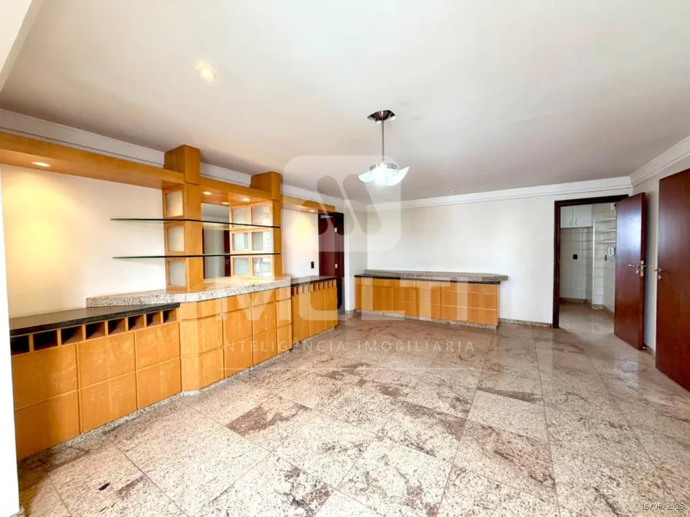 Apartamento, 4 quartos, 208 m² - Foto 4
