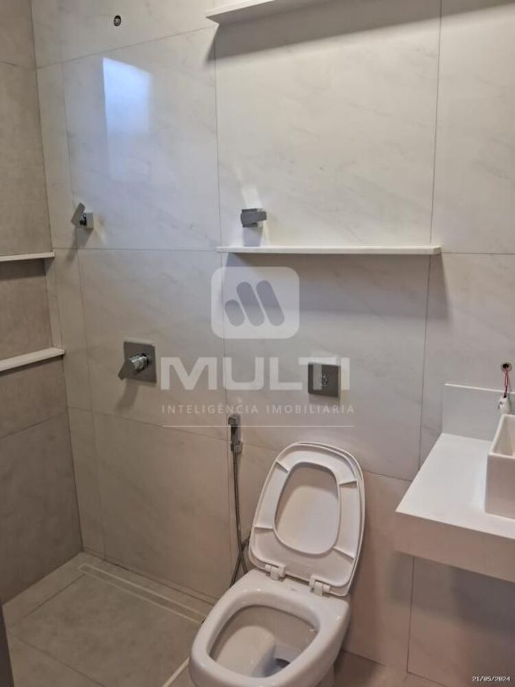 Casa, 3 quartos, 172 m² - Foto 2