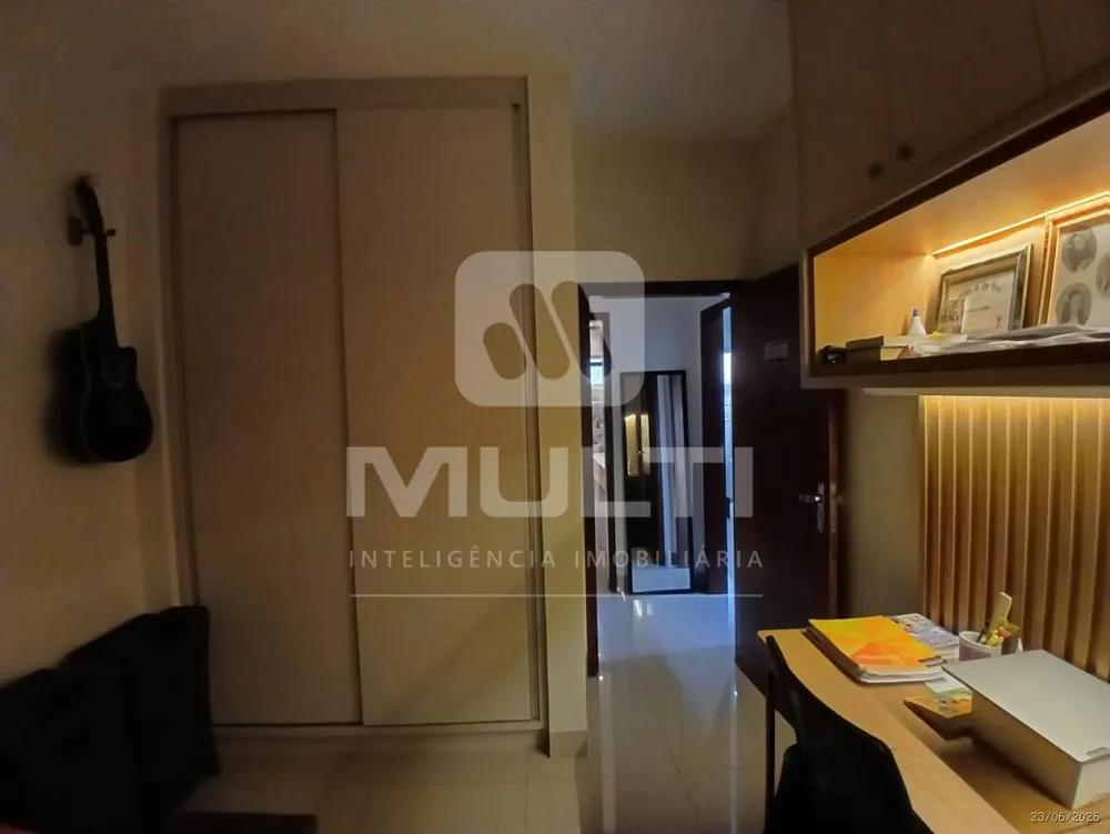 Apartamento, 3 quartos, 135 m² - Foto 3
