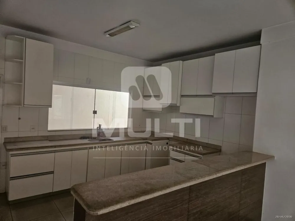 Casa, 3 quartos, 180 m² - Foto 6