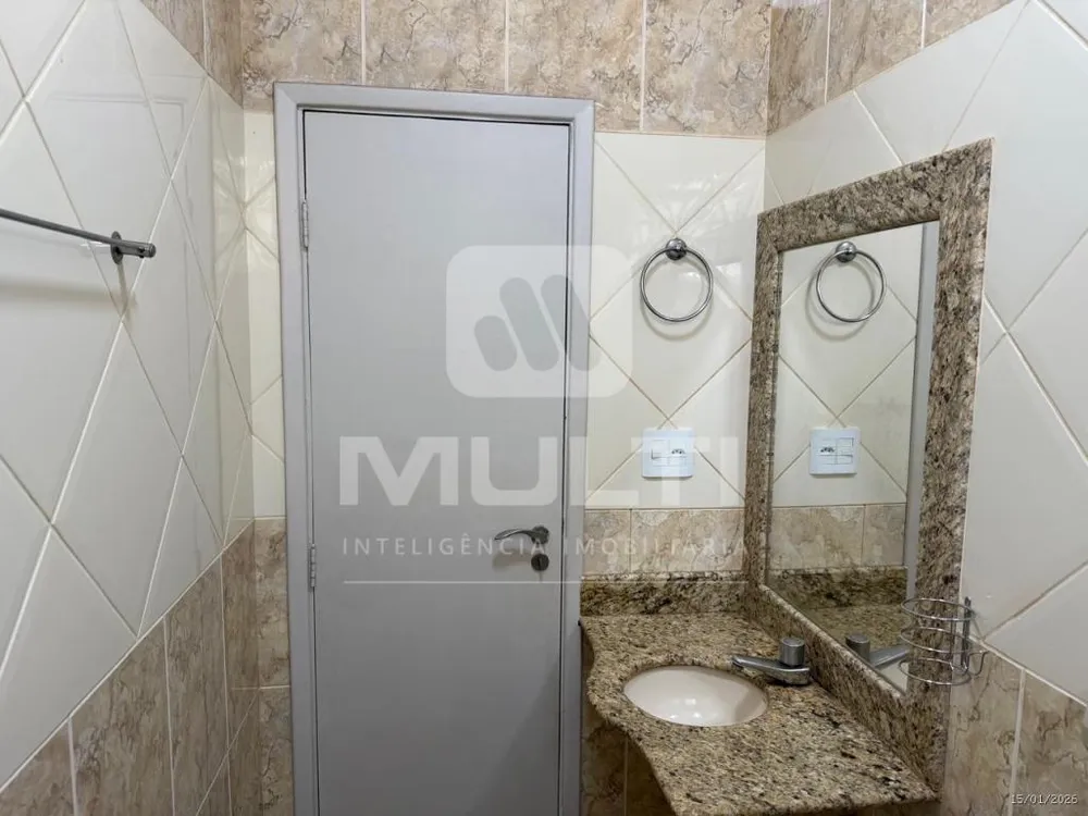 Casa, 3 quartos, 226 m² - Foto 10