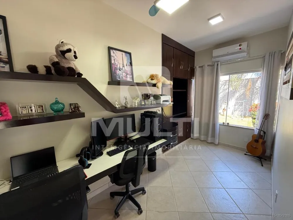 Casa, 3 quartos, 226 m² - Foto 3