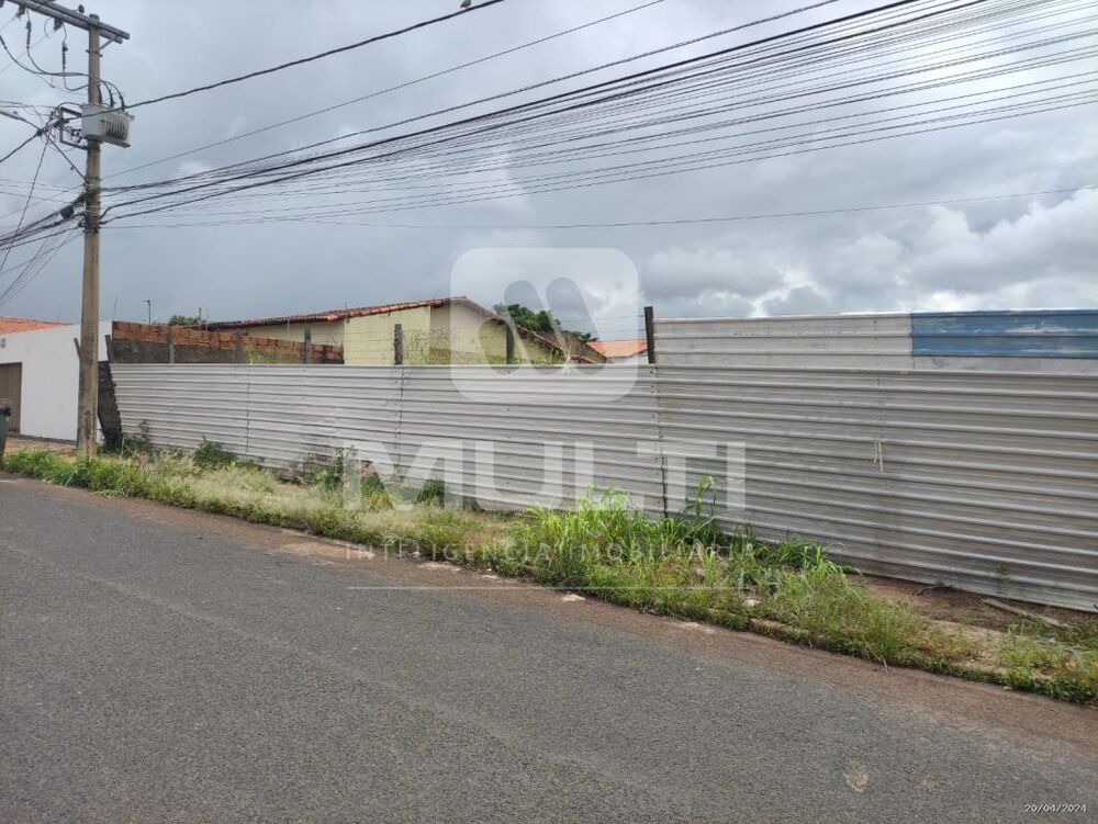Loteamento e Condomínio - Foto 4
