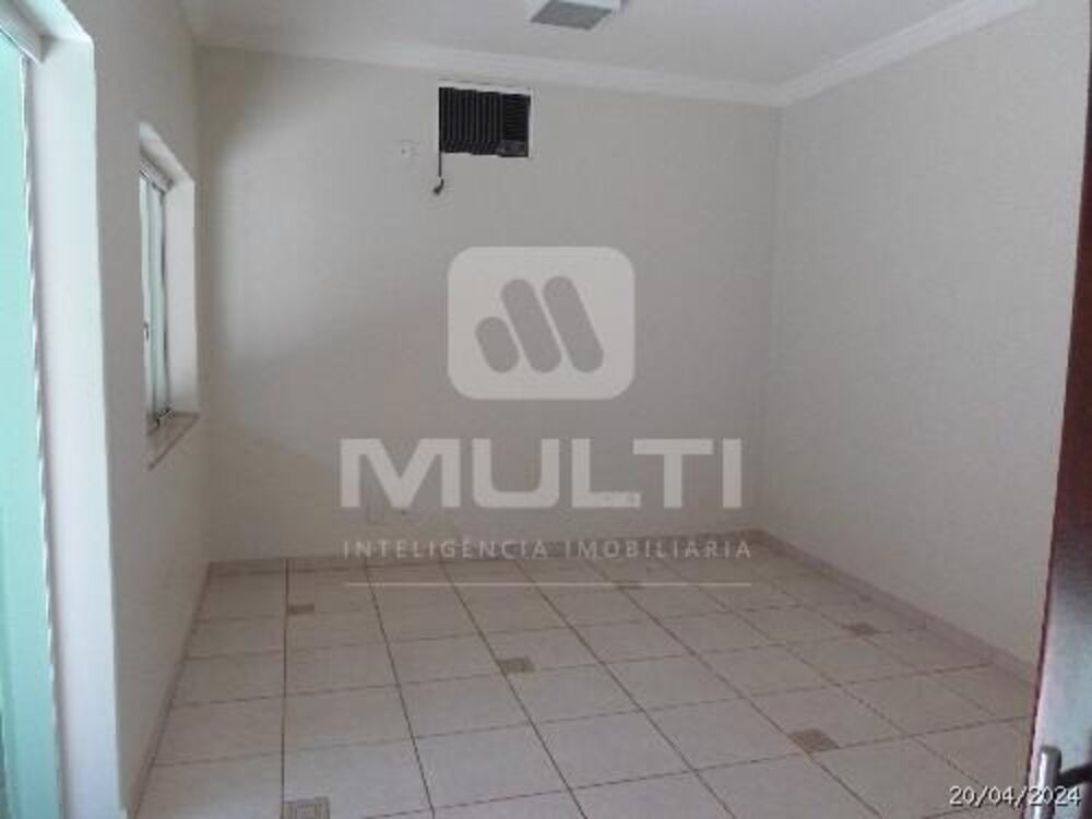 Casa, 3 quartos, 196 m² - Foto 10