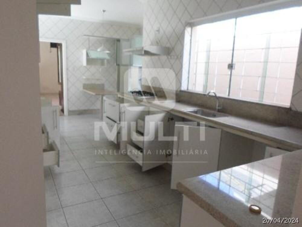 Casa, 3 quartos, 196 m² - Foto 18