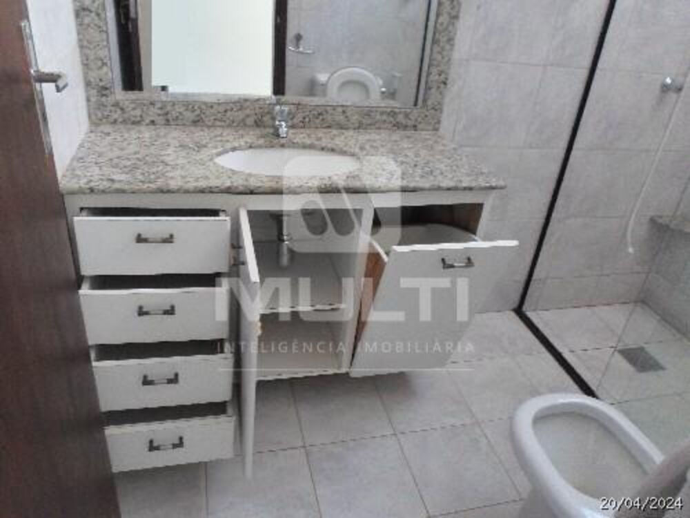 Casa, 3 quartos, 196 m² - Foto 13