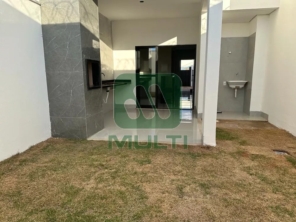 Casa à venda com 3 quartos, 102m² - Foto 7