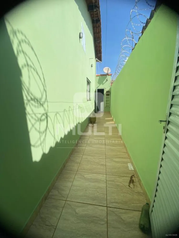 Casa, 3 quartos, 200 m² - Foto 1