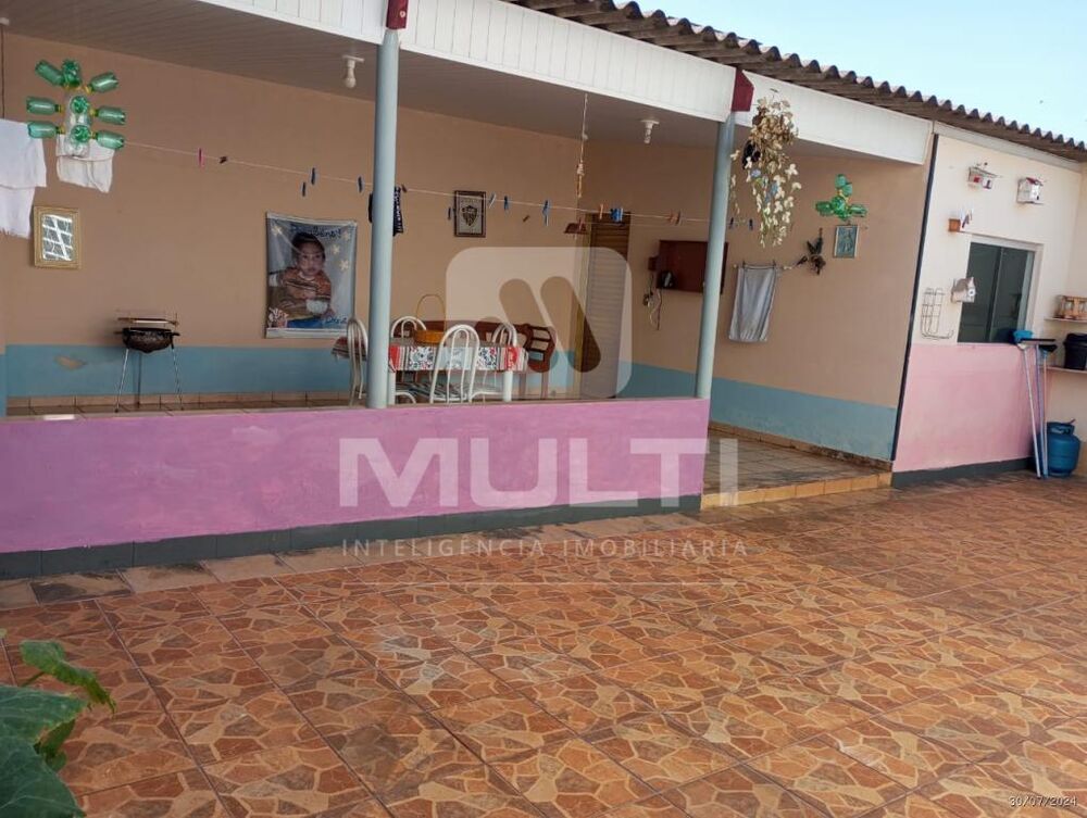 Casa, 4 quartos, 147 m² - Foto 2