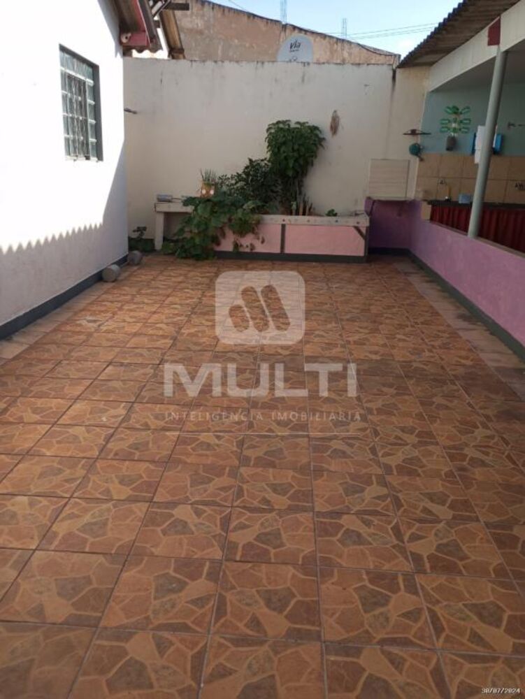 Casa, 4 quartos, 147 m² - Foto 3