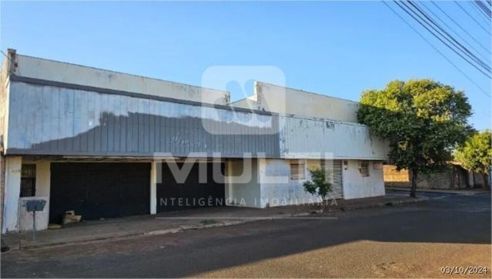 Loja-Salão, 1000 m² - Foto 1