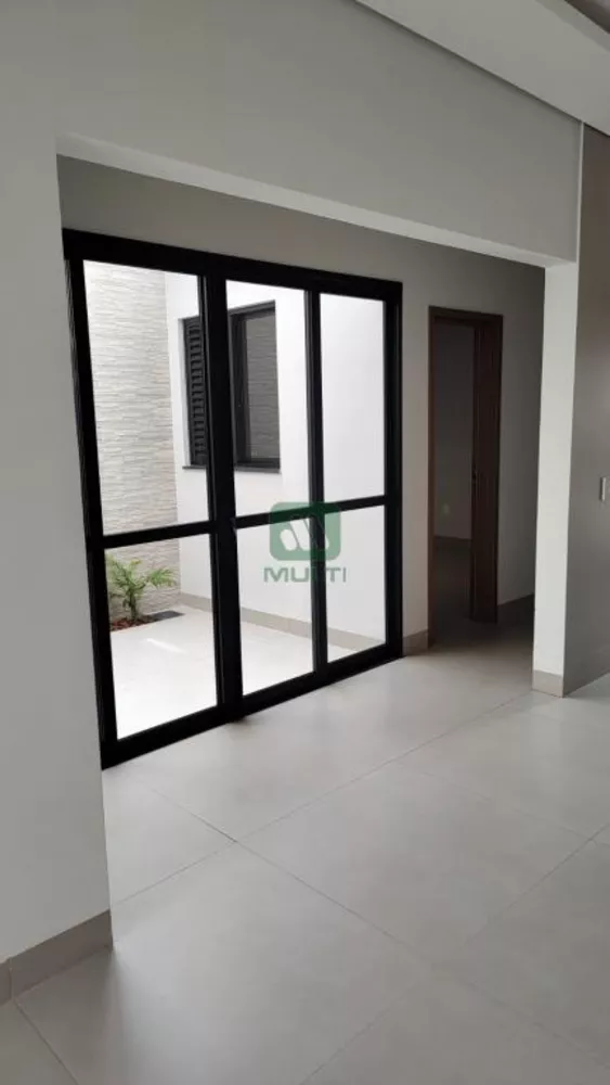 Casa à venda com 3 quartos, 83m² - Foto 8