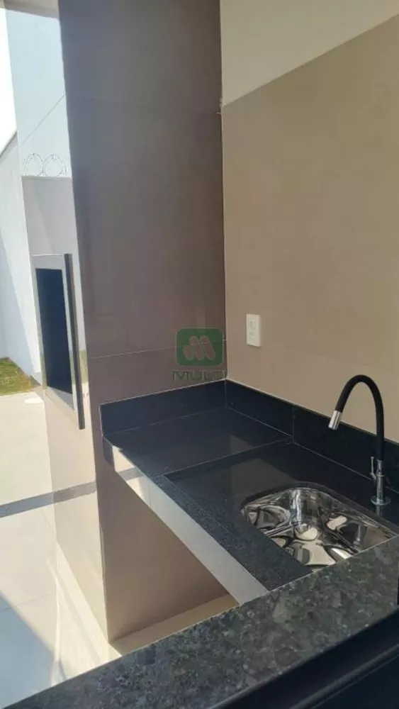 Casa à venda com 3 quartos, 83m² - Foto 19