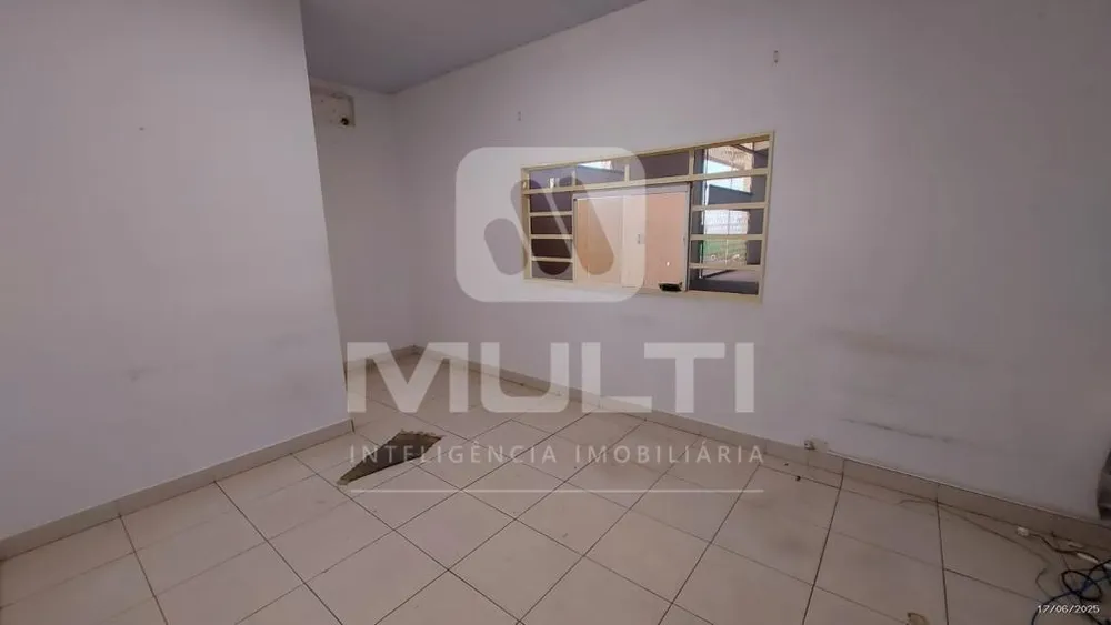 Casa, 1 quarto, 840 m² - Foto 8