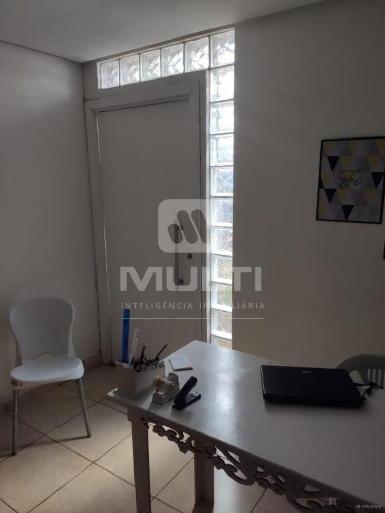 Casa, 4 quartos, 400 m² - Foto 9