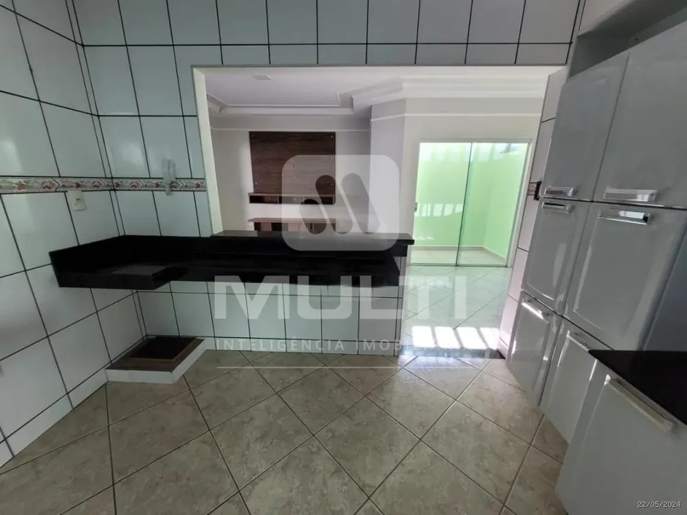 Casa, 3 quartos, 176 m² - Foto 3