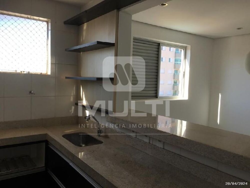 Cobertura, 3 quartos, 209 m² - Foto 10