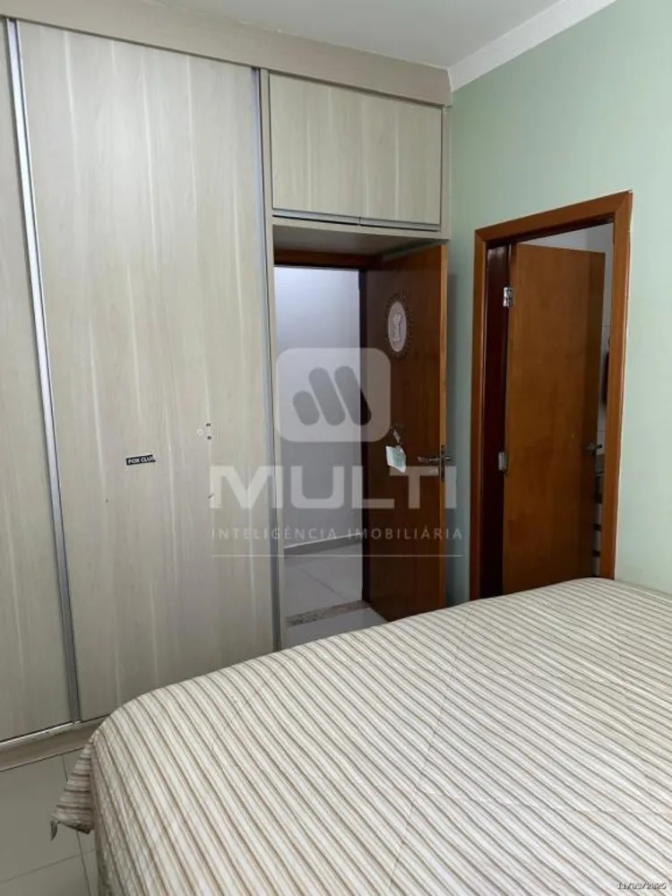 Casa, 3 quartos, 217 m² - Foto 9