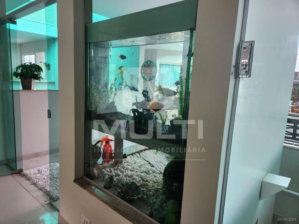 Prédio Inteiro à venda com 3 quartos, 700m² - Foto 38
