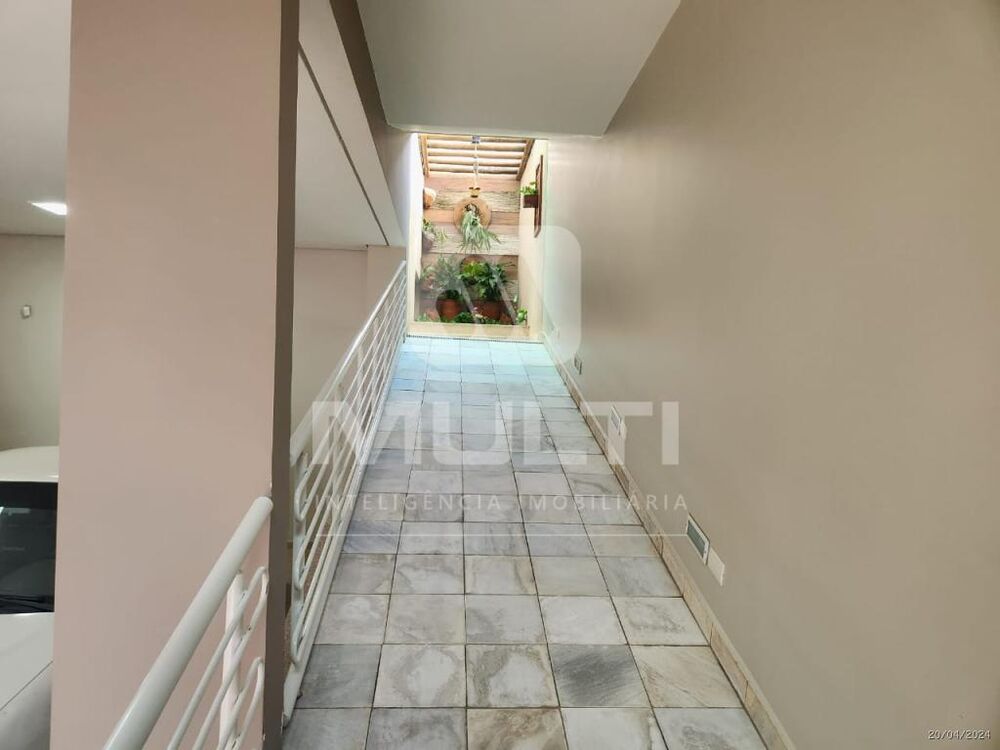 Prédio Inteiro à venda com 3 quartos, 700m² - Foto 29