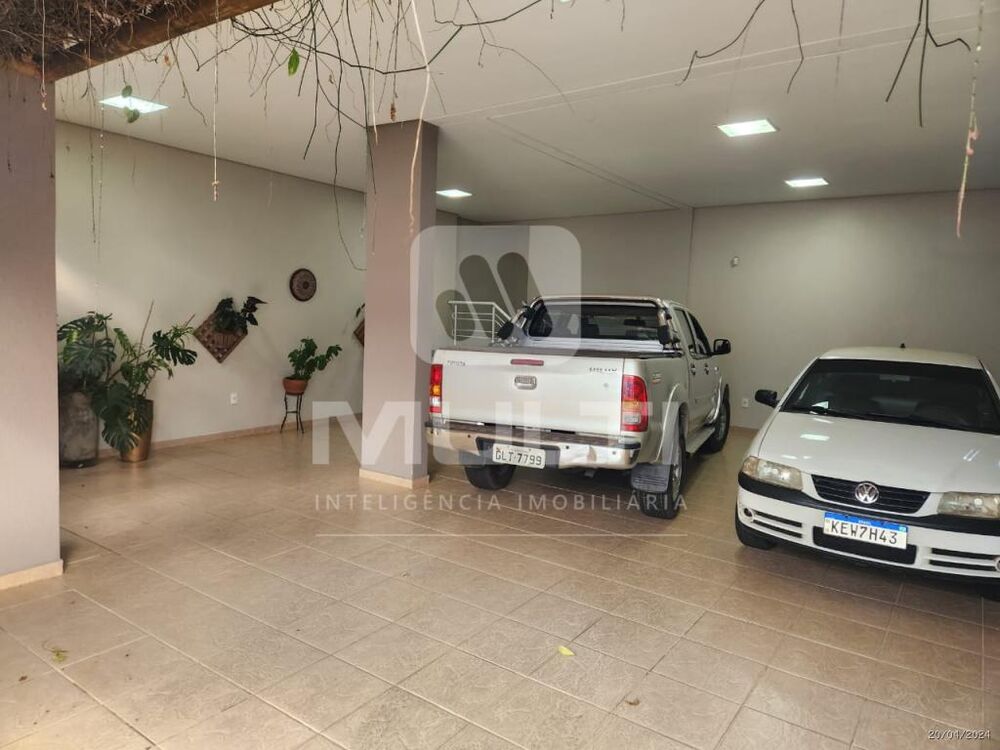 Prédio Inteiro à venda com 3 quartos, 700m² - Foto 10