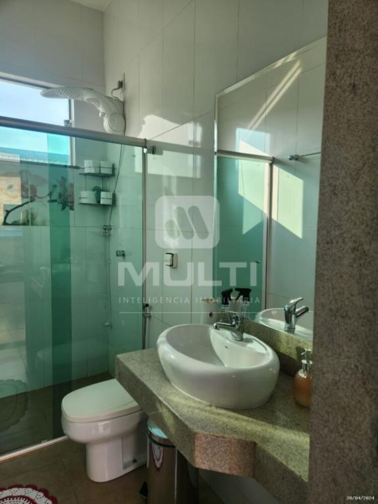 Prédio Inteiro à venda com 3 quartos, 700m² - Foto 13
