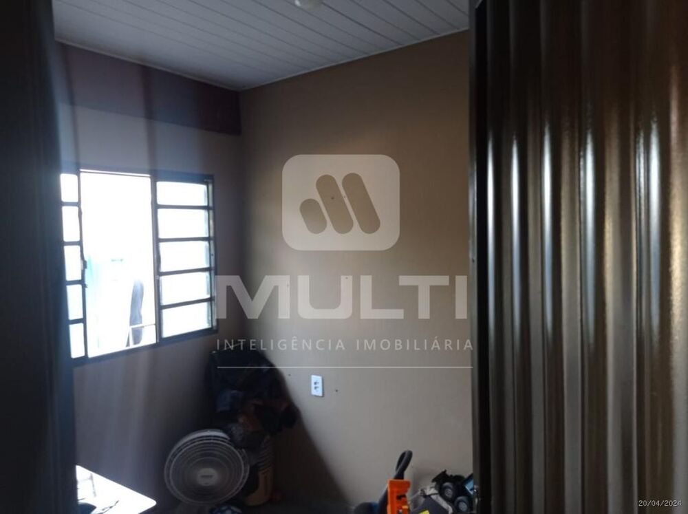 Casa à venda com 2 quartos, 62m² - Foto 7