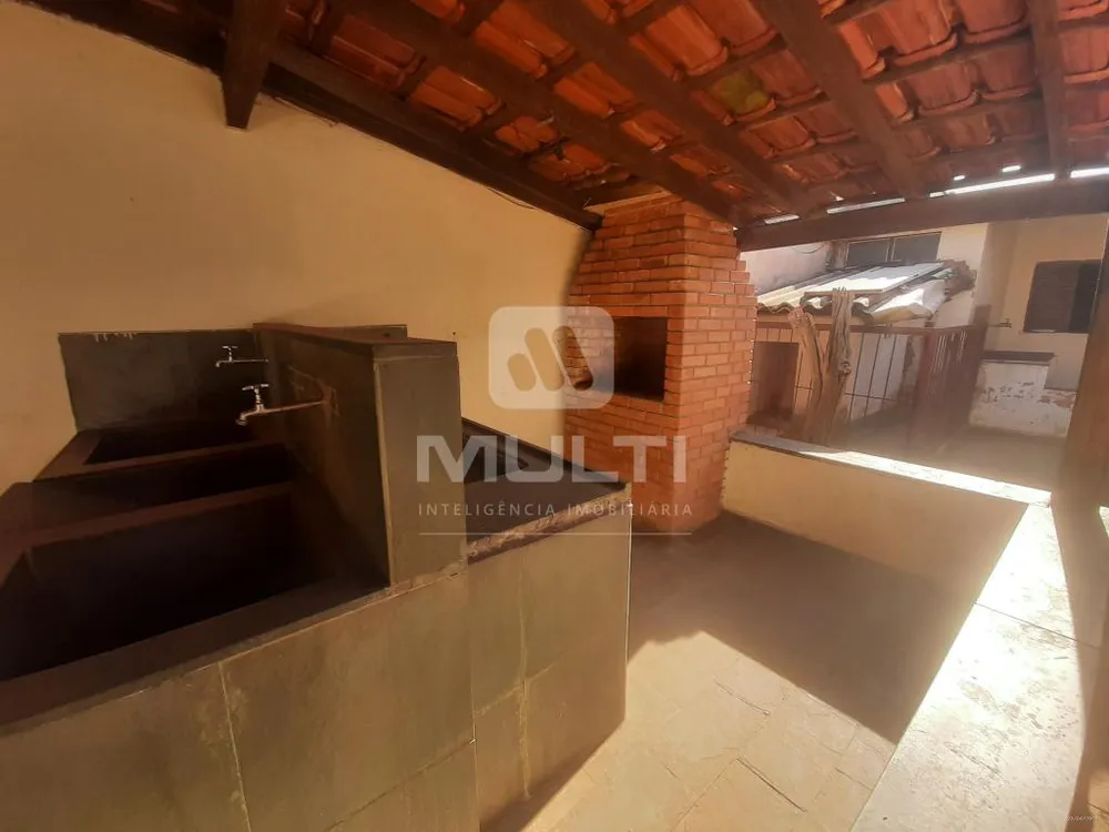 Casa, 3 quartos, 220 m² - Foto 9