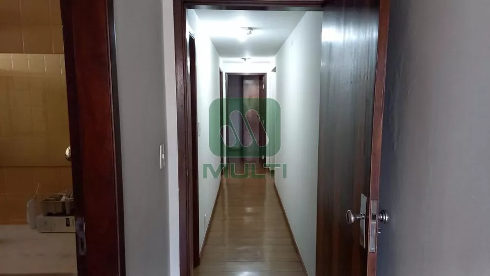 Apartamento à venda com 4 quartos, 170m² - Foto 8