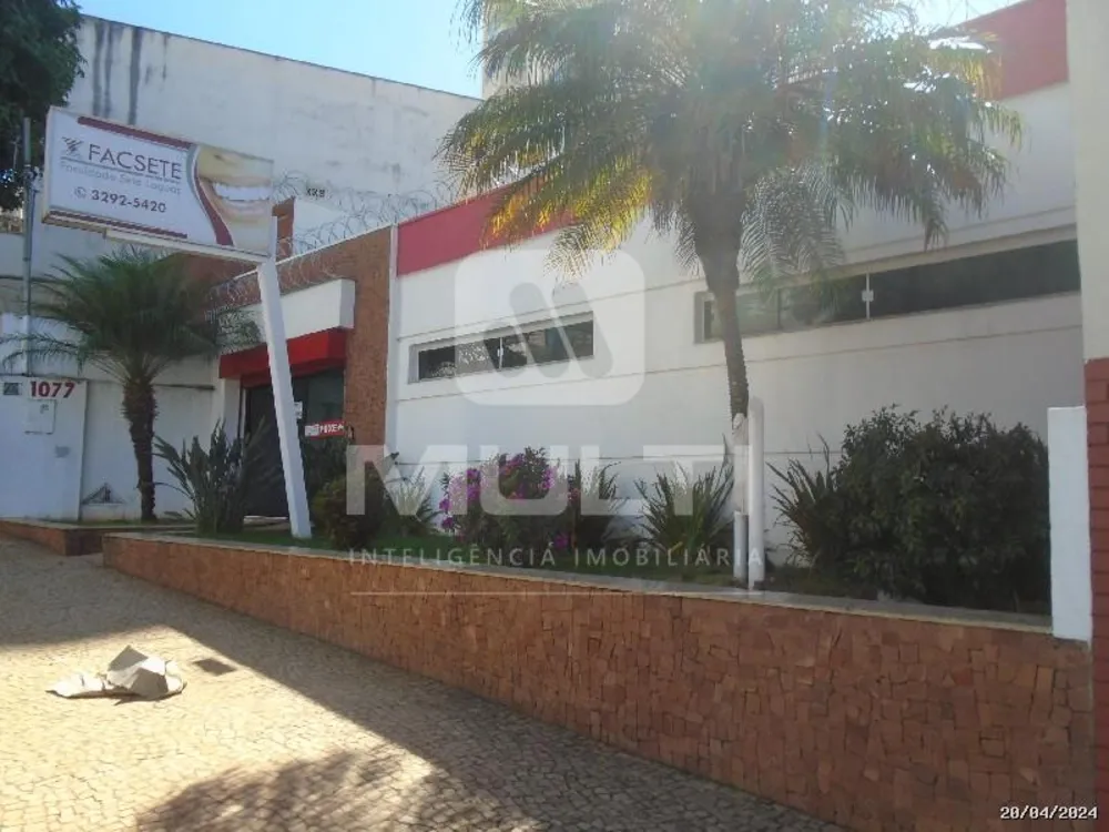 Casa, 4 quartos, 164 m² - Foto 1