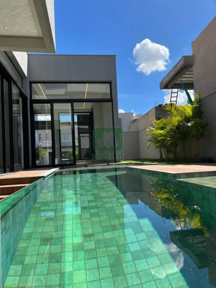 Casa de Condomínio à venda com 3 quartos, 214m² - Foto 7