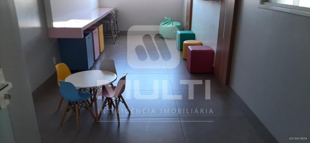 Apartamento à venda com 3 quartos, 125m² - Foto 20