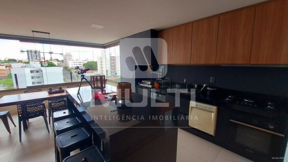 Apartamento, 3 quartos, 171 m² - Foto 2