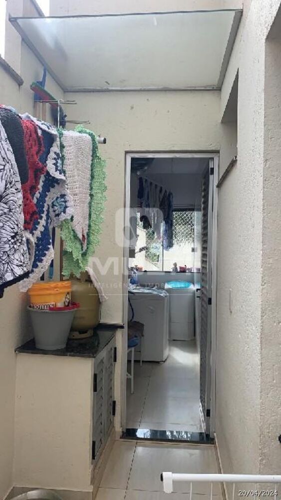Casa, 4 quartos, 350 m² - Foto 24