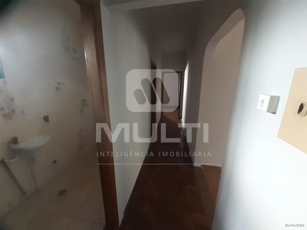 Casa, 3 quartos, 270 m² - Foto 4
