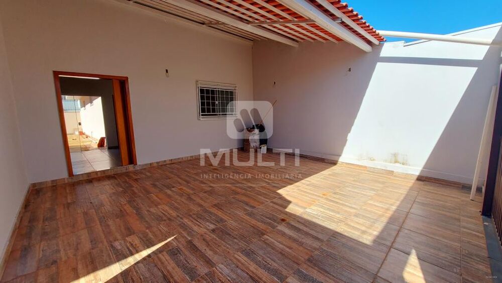 Casa, 2 quartos, 130 m² - Foto 1
