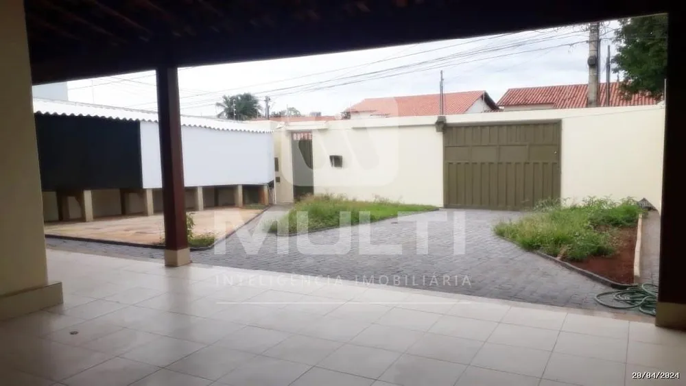 Casa, 3 quartos, 220 m² - Foto 6