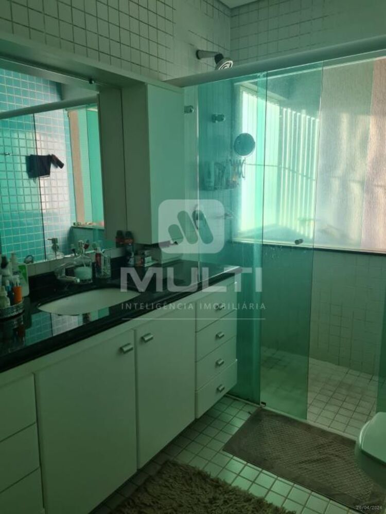 Casa, 4 quartos, 425 m² - Foto 26