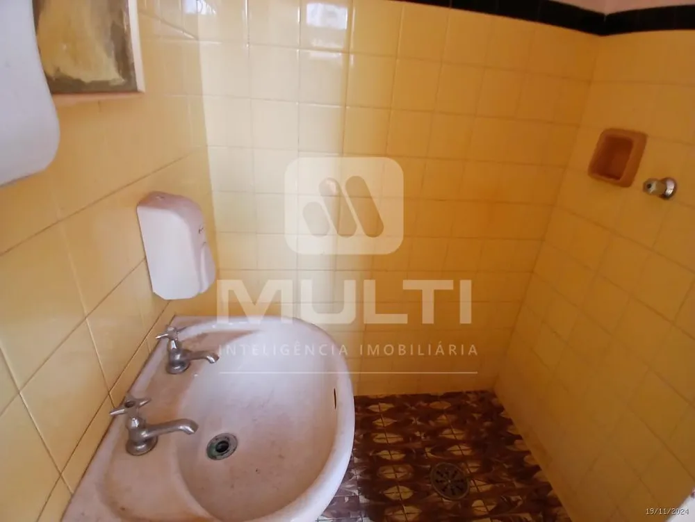 Casa, 6 quartos, 490 m² - Foto 9