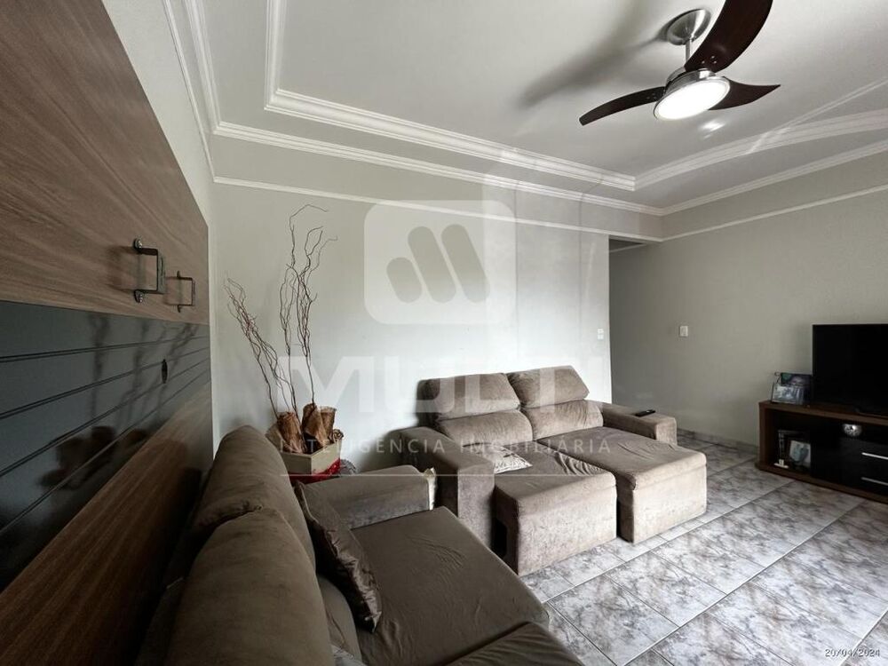 Casa, 3 quartos, 200 m² - Foto 4