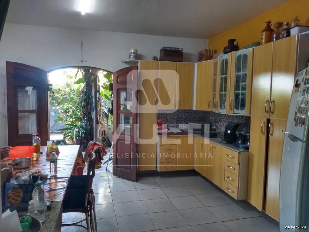 Casa, 3 quartos, 327 m² - Foto 8