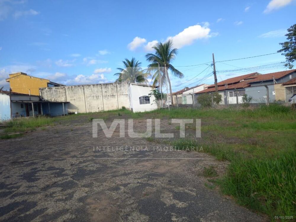 Loteamento e Condomínio - Foto 1