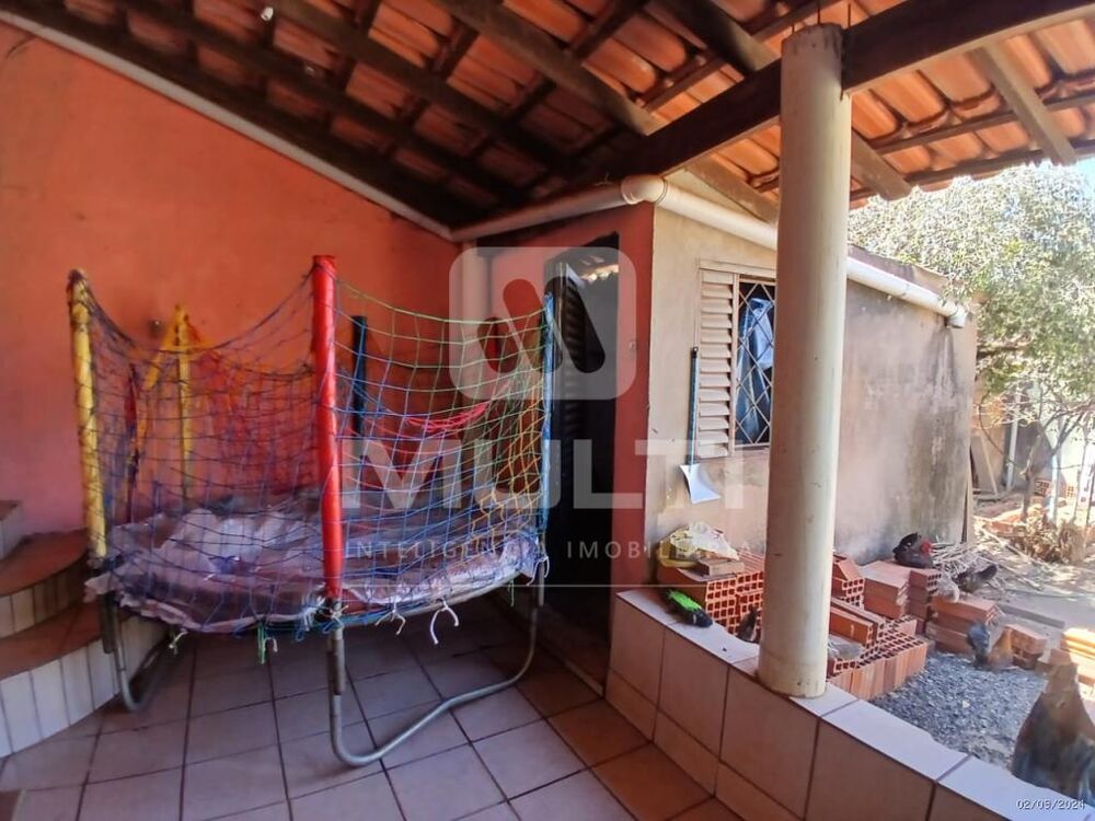 Casa à venda com 3 quartos, 176m² - Foto 23